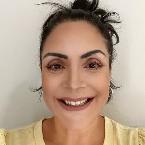 Meet your Posher, Giselle